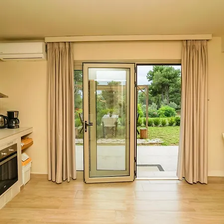 Forest Resort Suites Skiathos Troulos Exterior photo