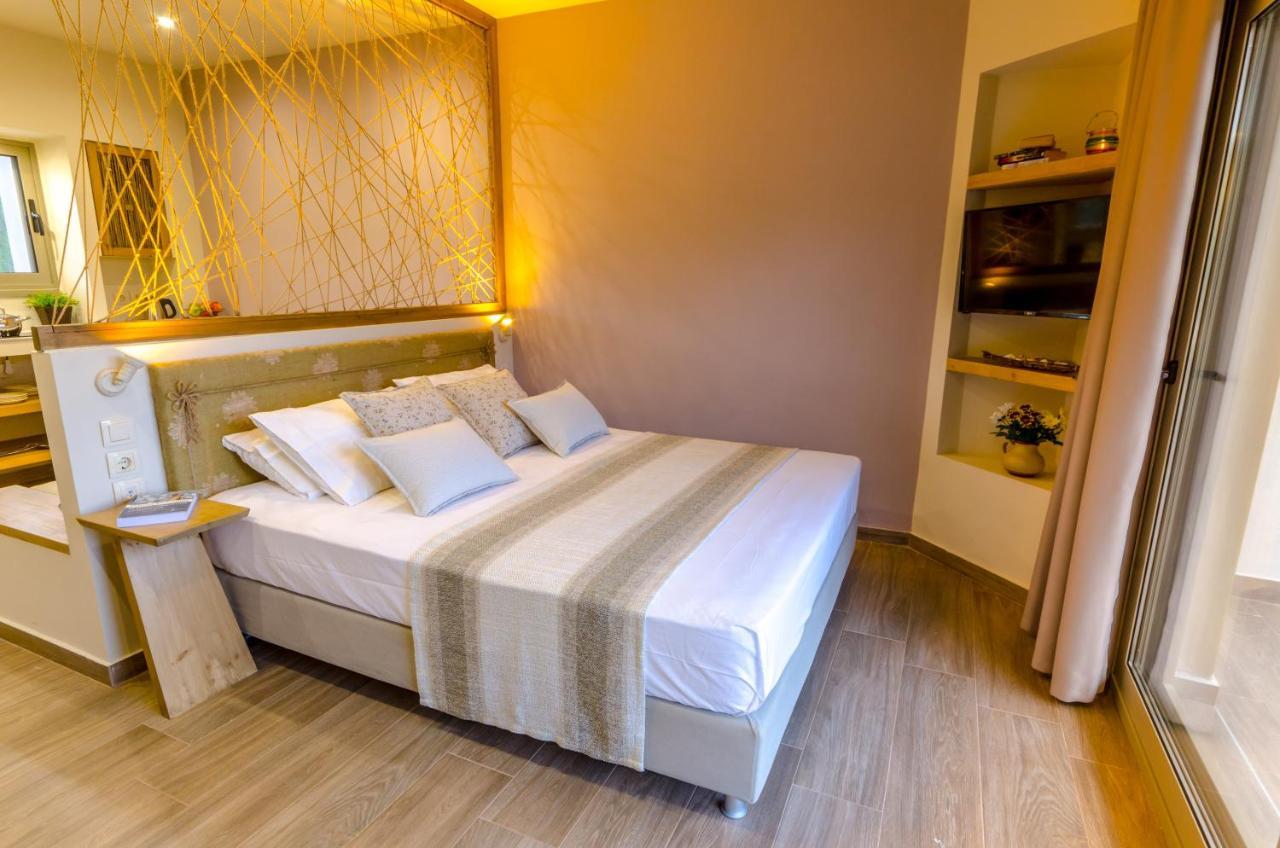 Forest Skiathos Apartment